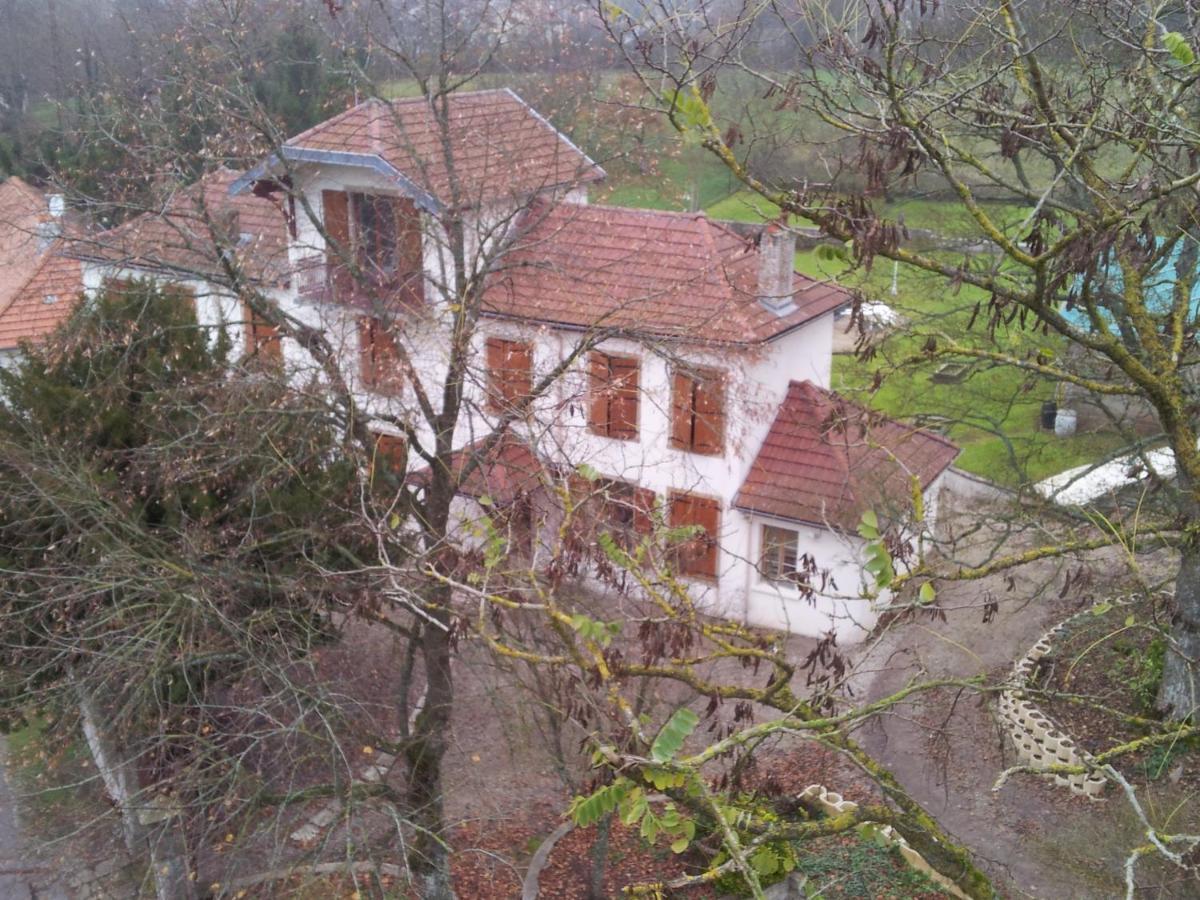 Villa Sainte Barbe Mirecourt Exteriör bild